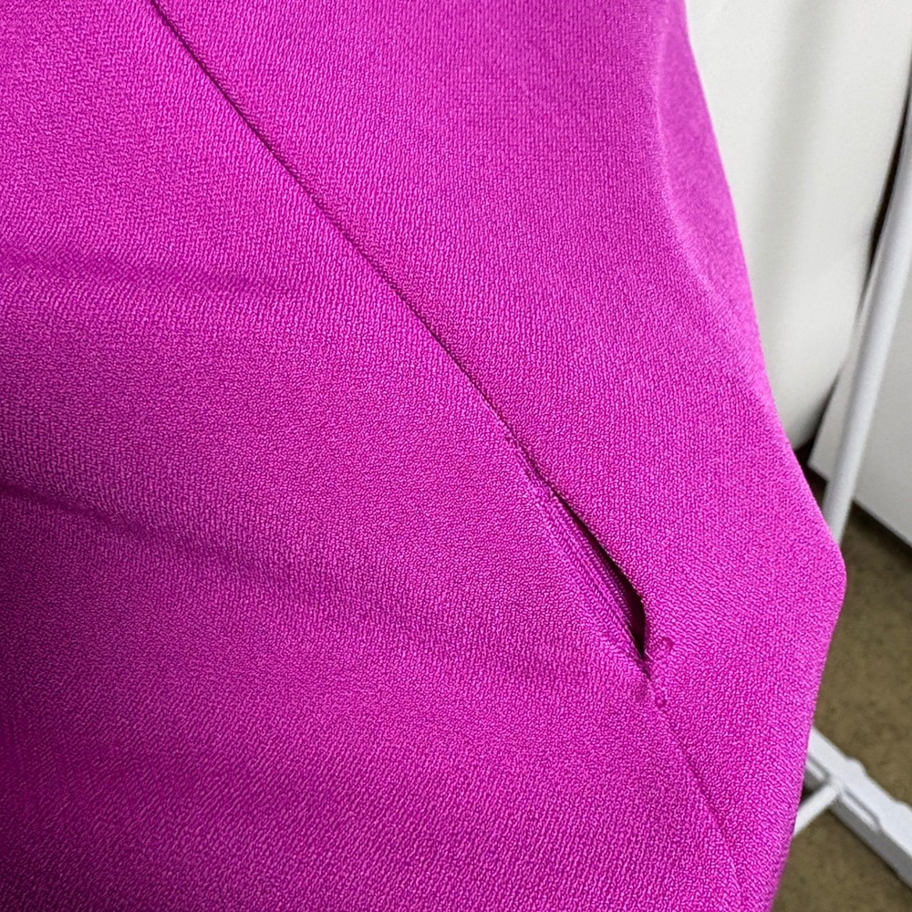 Tahari S/4 Levine Arthur Dress Magenta Pink Fit Flare Sleeveless V-Neck Textured - Picture 11 of 12